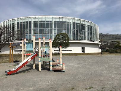 キャッスルマンション亀戸立花弐番館(新平井橋公園)