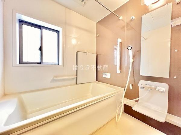 葛飾区東新小岩5丁目の中古一戸建て(バス)