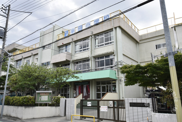 葛飾区東金町７丁目の新築一戸建(葛飾区立半田小学校)