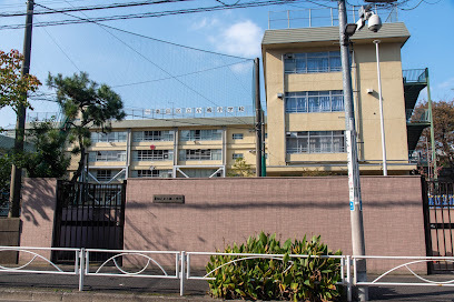 メイゾン向島(墨田区立小梅小学校)