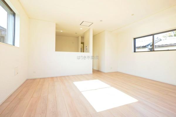 江戸川区大杉１丁目の新築一戸建