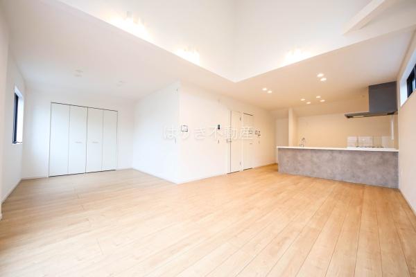 江戸川区北篠崎２丁目の新築一戸建