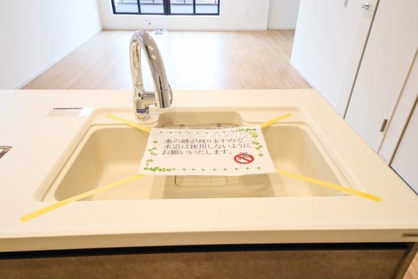 江戸川区北篠崎２丁目の新築一戸建
