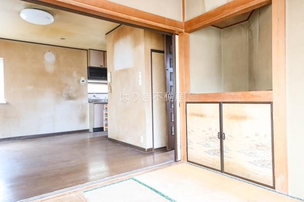 江戸川区鹿骨４丁目の中古一戸建て