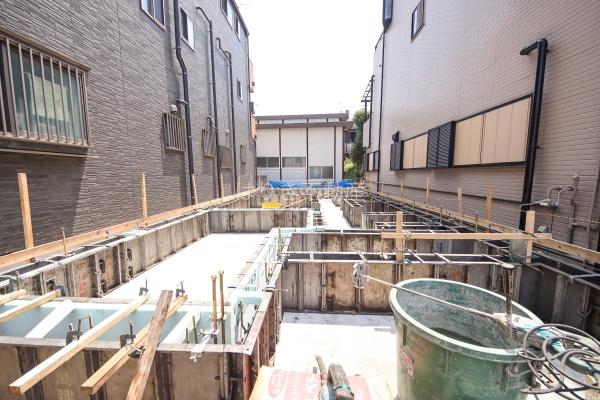 江戸川区鹿骨２丁目の新築一戸建