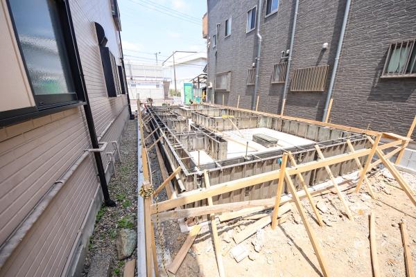 江戸川区鹿骨２丁目の新築一戸建