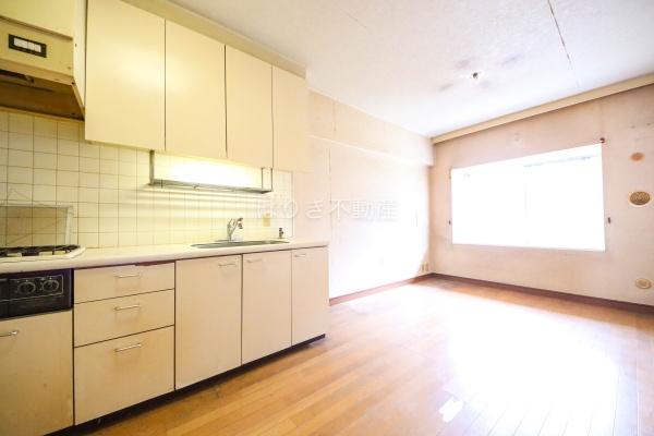 平井パーク・ホームズ　202号室