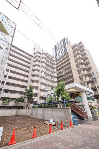 ユタカキャピタル金町　303号室