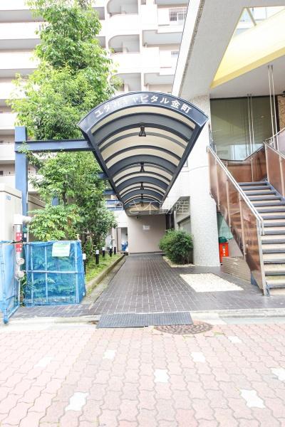 ユタカキャピタル金町　303号室