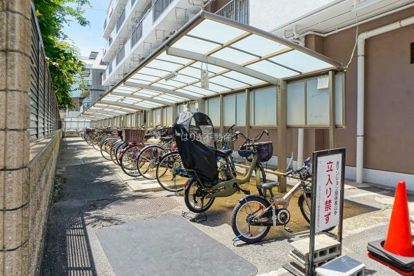 タウンハイツ亀有１号棟　407号室