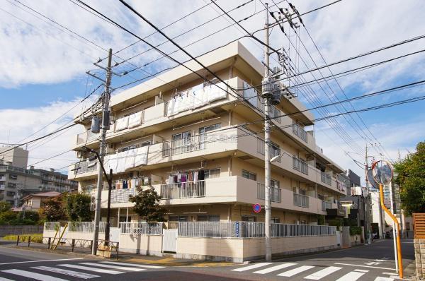 エンゼルハイム金町 201号室