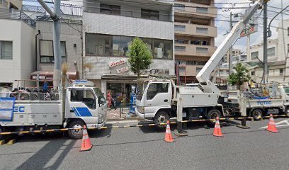 駒形マンション　301号室(サファイアドラッグ)
