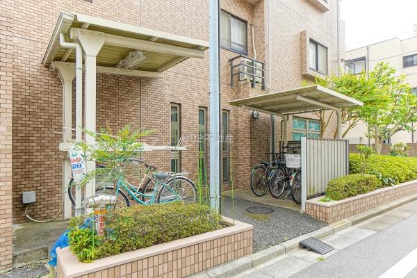 ライオンズステージ平井　702号室