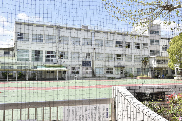 アルファグランデ小岩スカイファースト　1404号室(江戸川区立下小岩小学校)