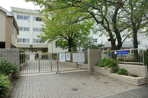 江戸川区江戸川２丁目の中古一戸建て(江戸川区立下鎌田東小学校)