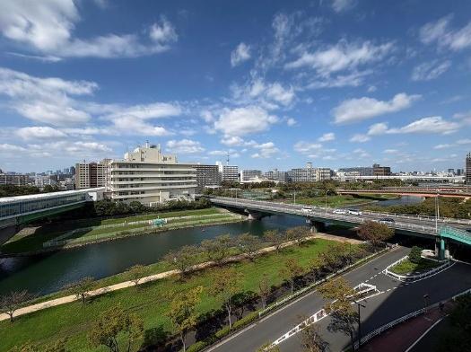 小松川パークマンション２号棟　8階