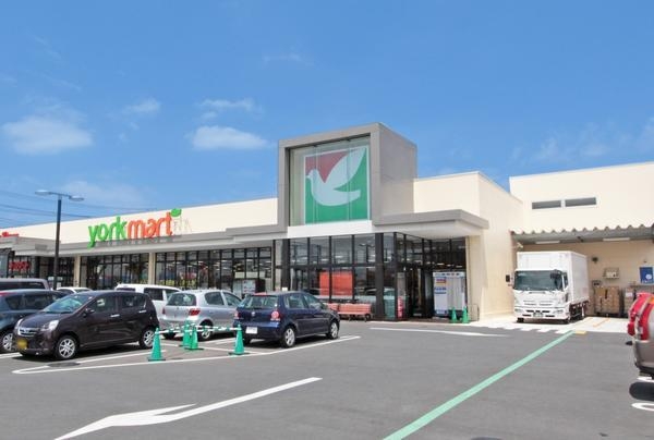 藤沢市本鵠沼４丁目の中古一戸建て(ヨークマート辻堂太平台店)