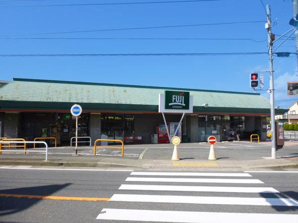 茅ヶ崎市西久保の土地(Fuji大曲店)