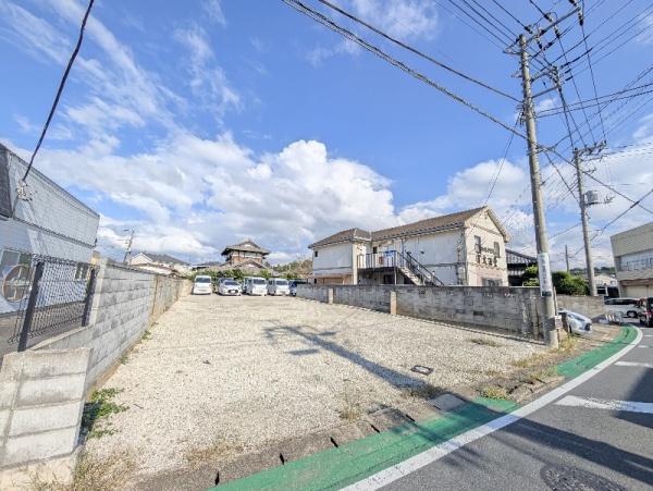 臼井売地