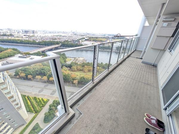 ＴＨＥ幕張ＢＡＹＦＲＯＮＴＴＯＷＥＲ＆ＲＥＳＩＤＥＮＣＥ