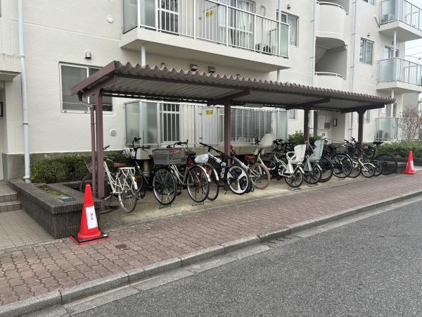 志津グリーンハイツ２号棟