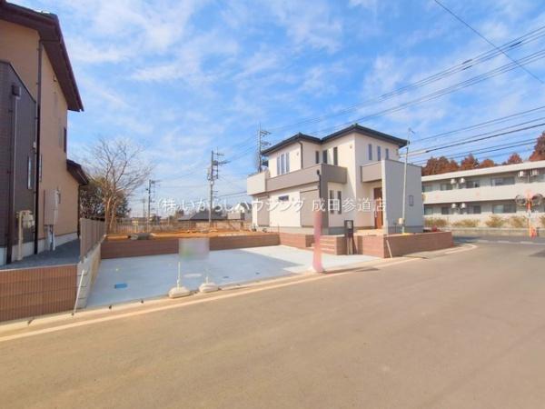富里市七栄の新築一戸建