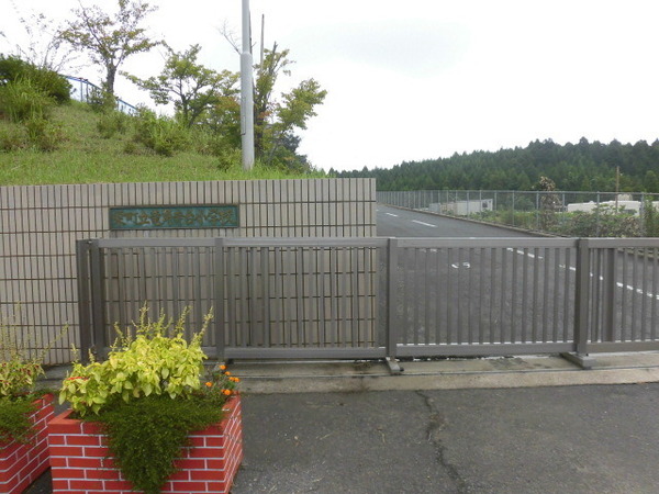 印旛郡栄町竜角寺台6丁目の新築一戸建(栄町立竜角寺台小学校)