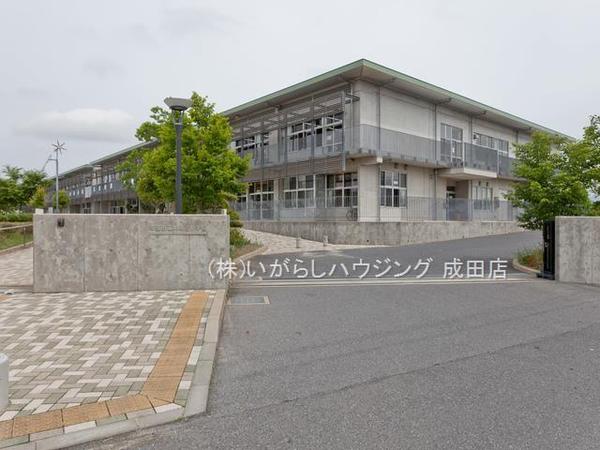 成田市芦田の中古一戸建て(成田市立美郷台小学校)