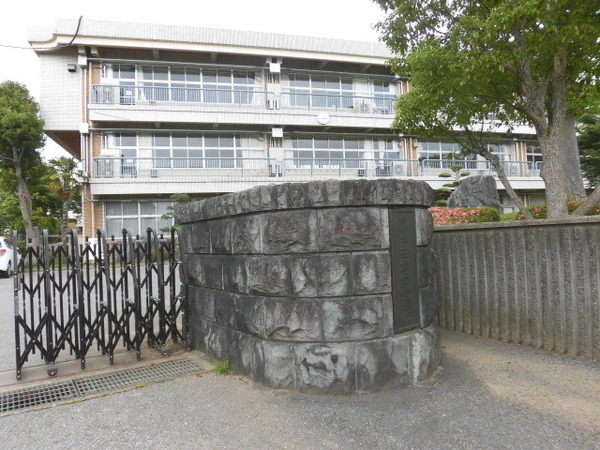 印旛郡栄町安食台3丁目の中古一戸建て(栄町立安食台小学校)