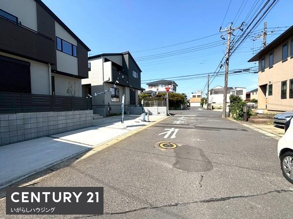 フレスティア成田飯田町イーストテラス1号棟