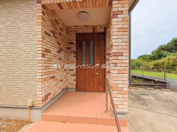 成田市並木町　中古戸建