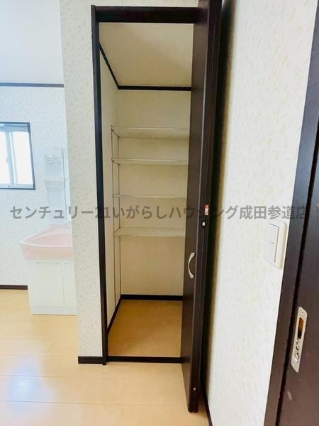 成田市橋賀台２丁目の中古一戸建て