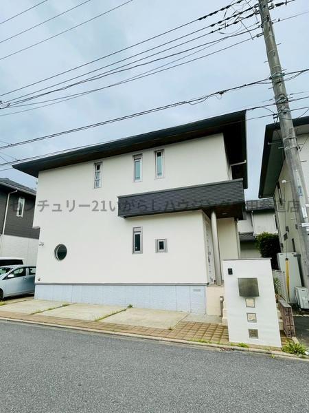 成田市はなのき台　中古戸建