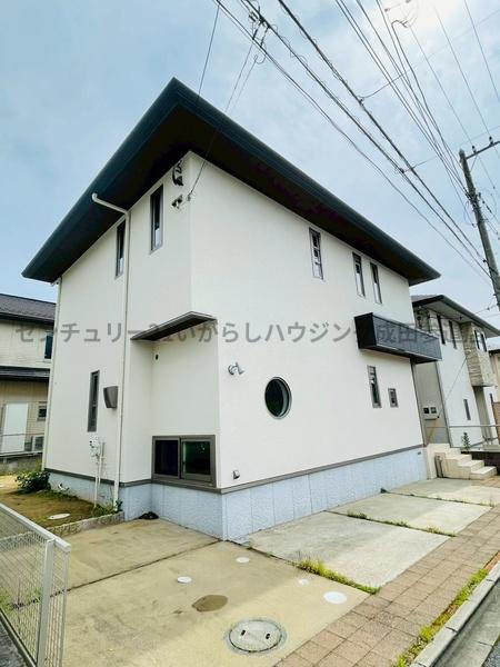 成田市はなのき台２丁目の中古一戸建て
