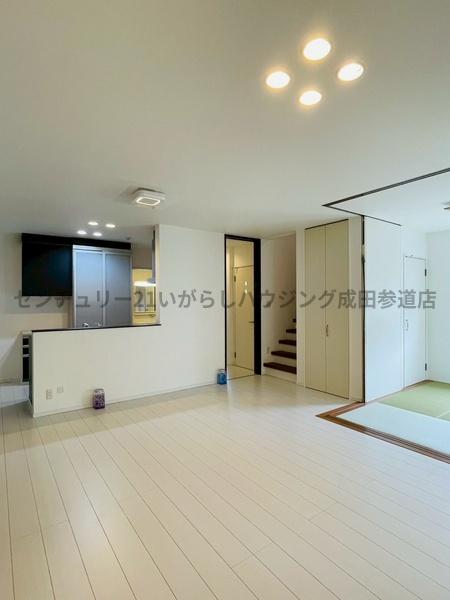 成田市はなのき台　中古戸建