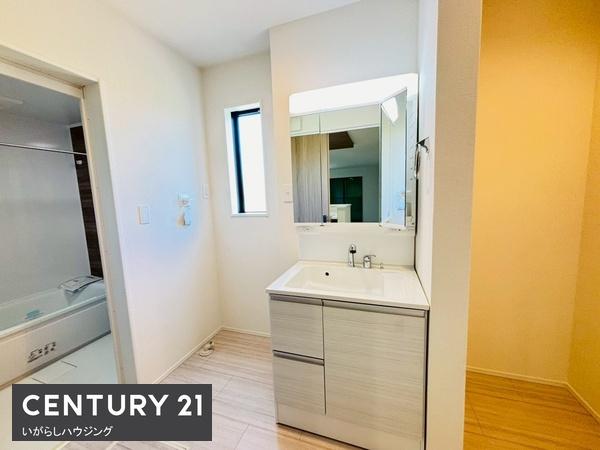 グラファーレ成田市玉造10期全2棟 1号棟(洗面台・洗面所)