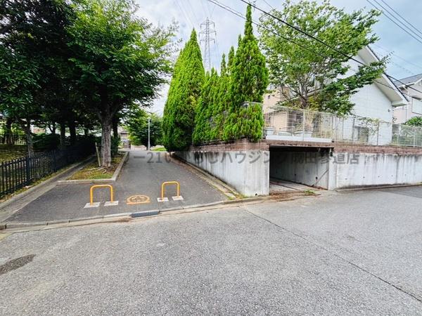 印旛郡栄町竜角寺台３丁目の中古一戸建て