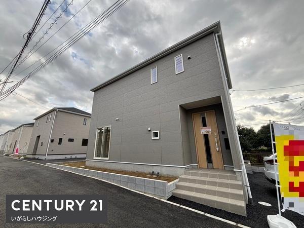 クレイドルガーデン　八街市八街に第17　全8棟　4号棟