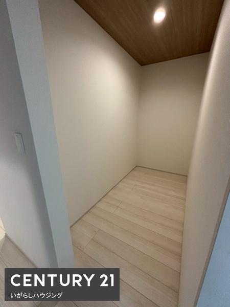 成田市美郷台　全5棟　Ｅ号棟