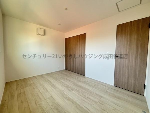 リナージュネクスジー富里七栄第3期　全1棟