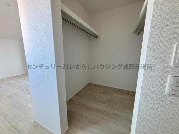 リナージュネクスジー富里七栄第3期　全1棟