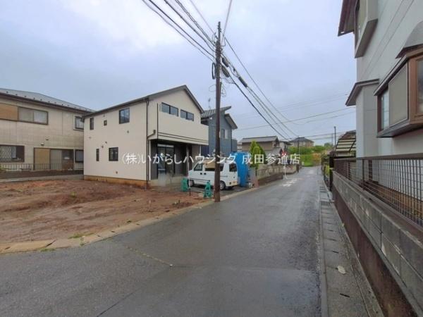 ハートフルタウン成田市飯田町　全2棟　B号棟