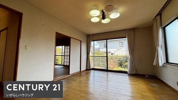 栄町竜角寺台2丁目　中古戸建