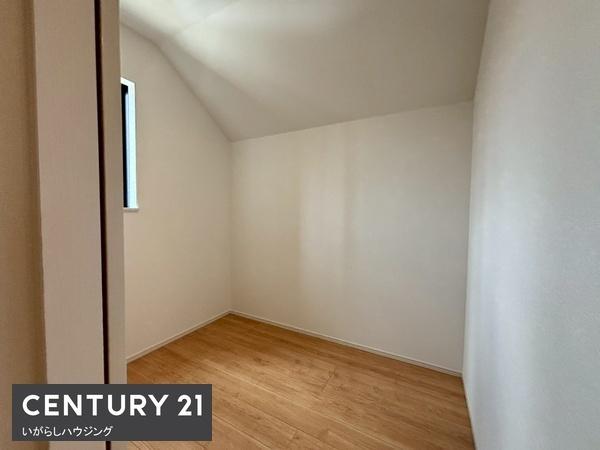 ハートフルタウン土屋1025番　全1棟