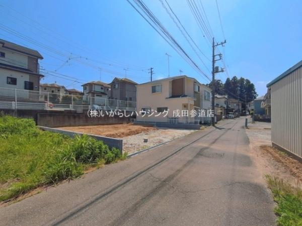 グラファーレ成田市不動ヶ岡　全1棟