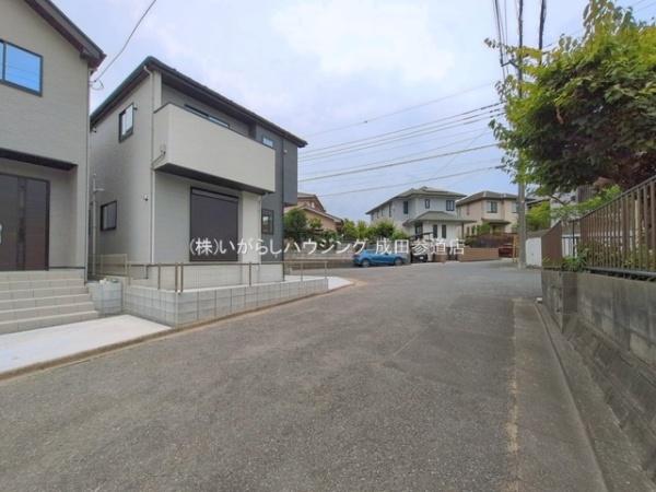 リガーレ成田市土屋1期　全2棟　2号棟