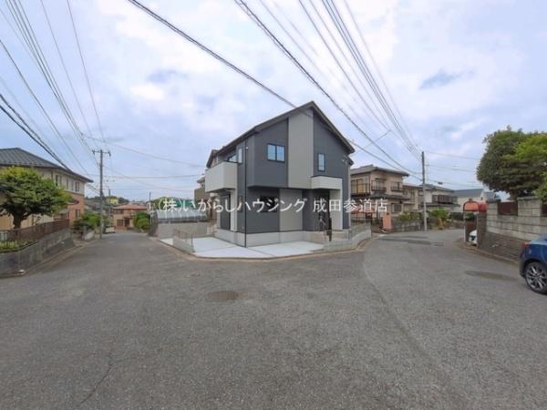 リガーレ成田市土屋1期　全2棟　2号棟