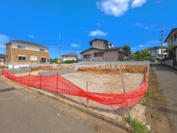 グラファーレ成田市吾妻9期　全2棟　2号棟