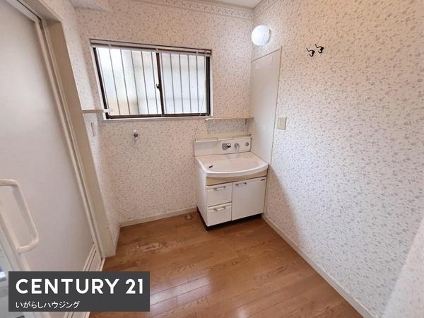 印旛郡栄町南ケ丘１丁目の中古一戸建て