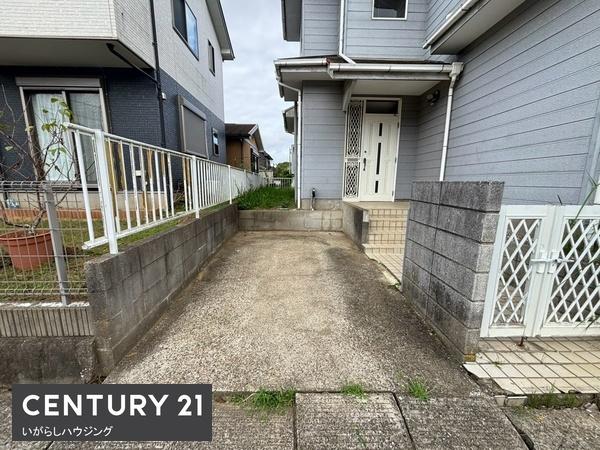 富里市根木名の中古一戸建て